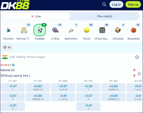 Live betting switch and icons DK88 Casino live betting page with a switch between Live and Pre-match, sport icons and a football match priced with odds